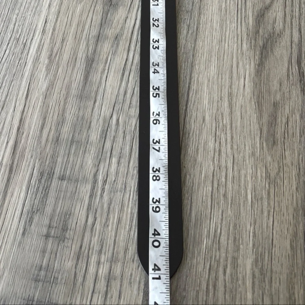 GUESS Black Genuine Leather Belt Size Medium 34-36 NWT